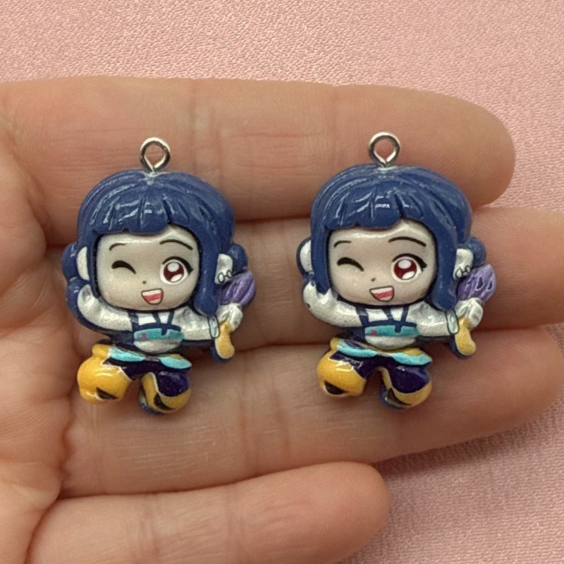 10pcs resin cartoon pendant, D - Party Games Questions 评论和价格