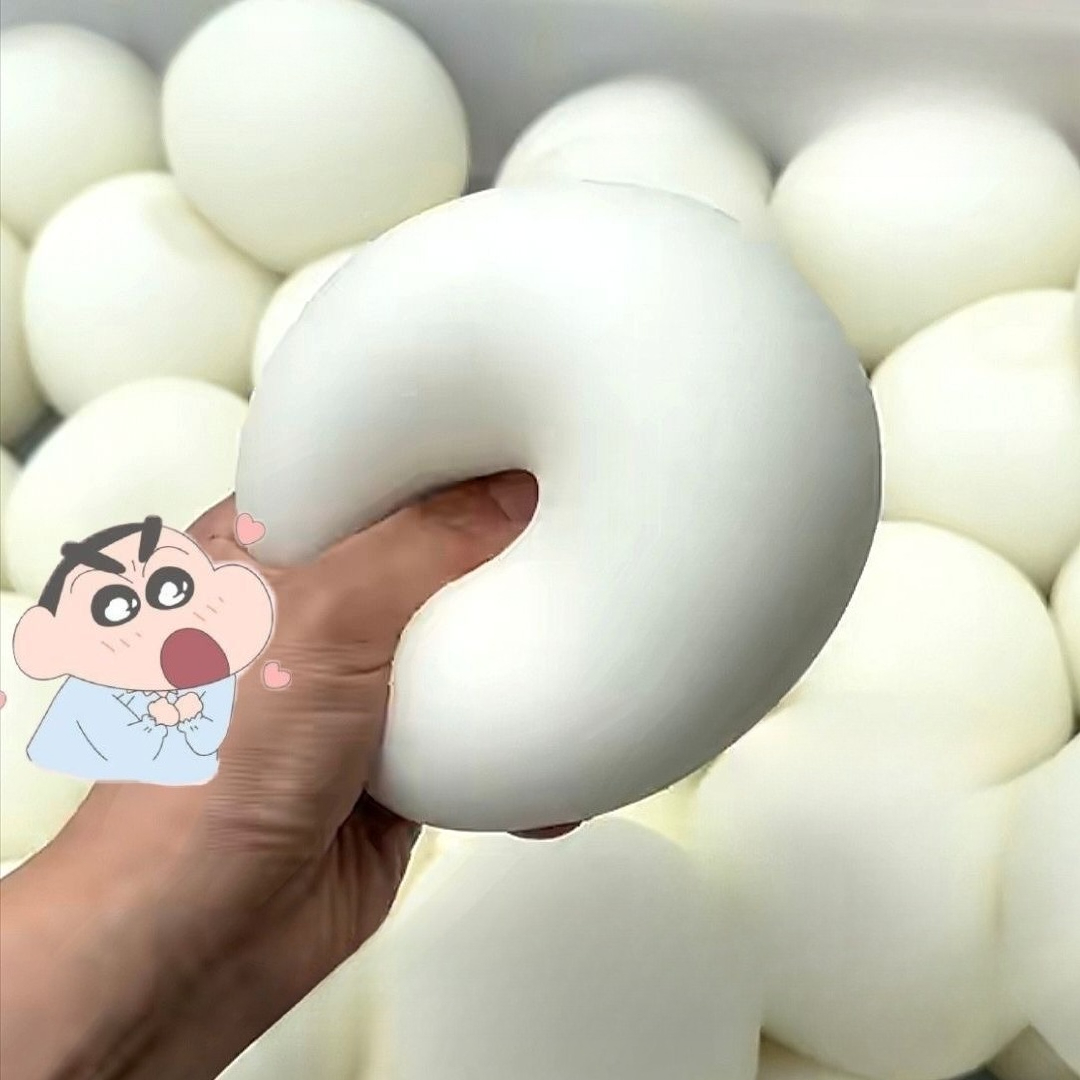 Big Squishy Bread Stress Ball  - Party Games Questions 评论和价格